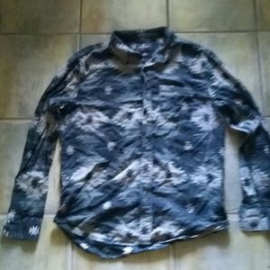 American Eagle Outfitters Button-Up